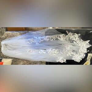 2 tier veil with comb